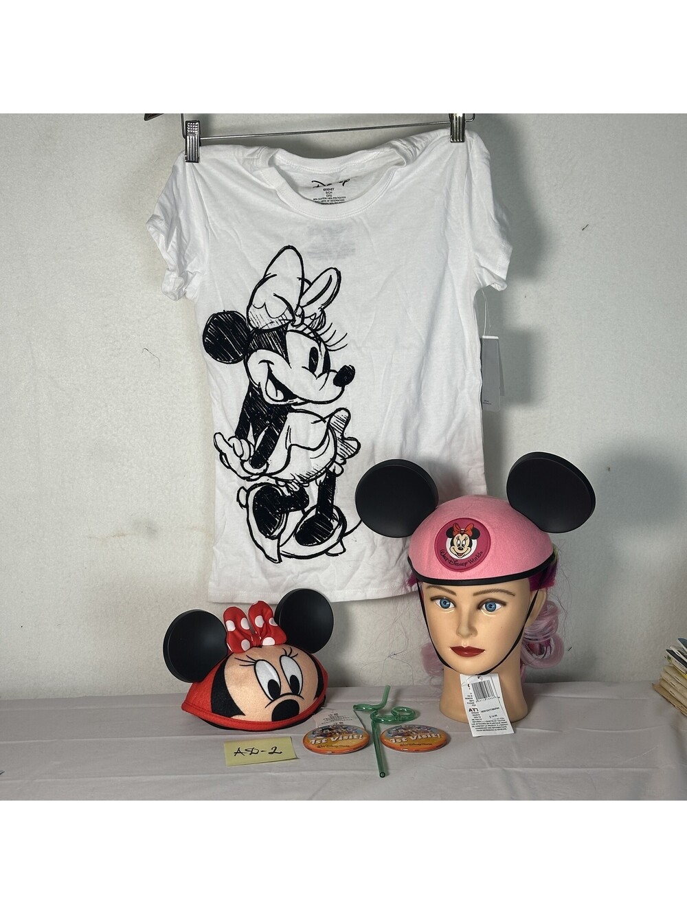 Disney Parks Minnie Mouse Ears Hat T-Shirt 1st Visit Button Souvenir Lot AD-2